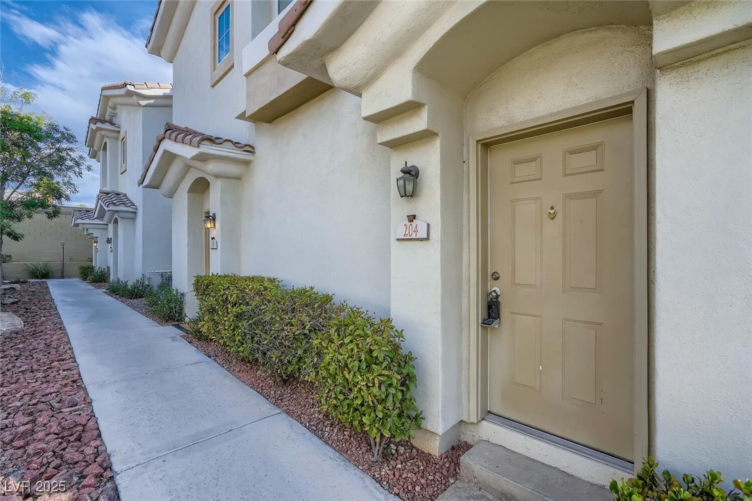 1511 Ruby Cliffs Lane 204 Property Photo 27