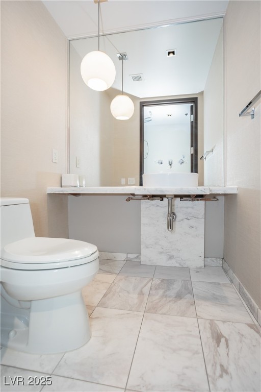 4381 West Flamingo Road 53321 Property Photo 5