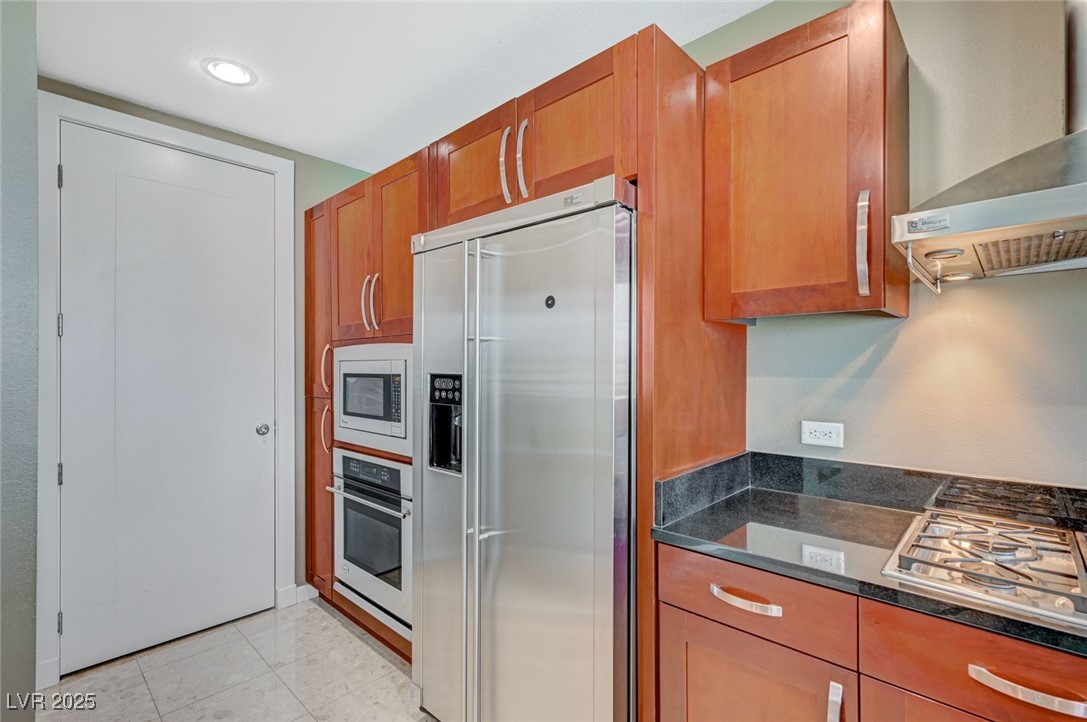4575 Dean Martin Drive 806 Property Photo 13