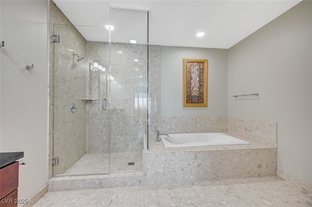 4575 Dean Martin Drive 806 Property Photo 21