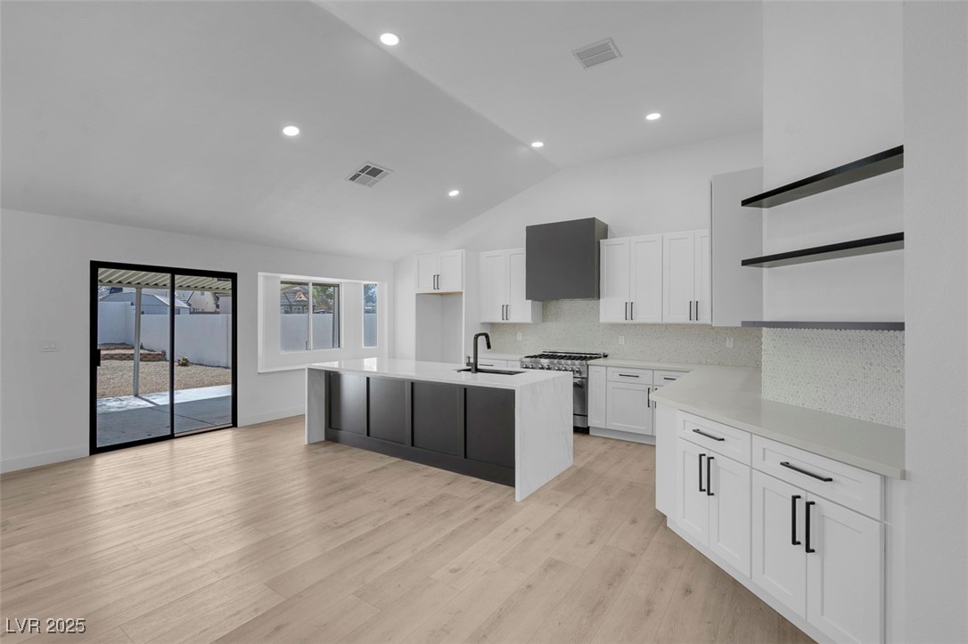 363 El Pico Drive Property Photo 1