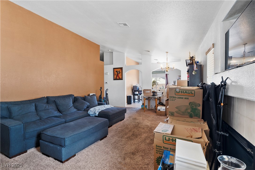 3736 Shadow Tree Street Property Photo 3
