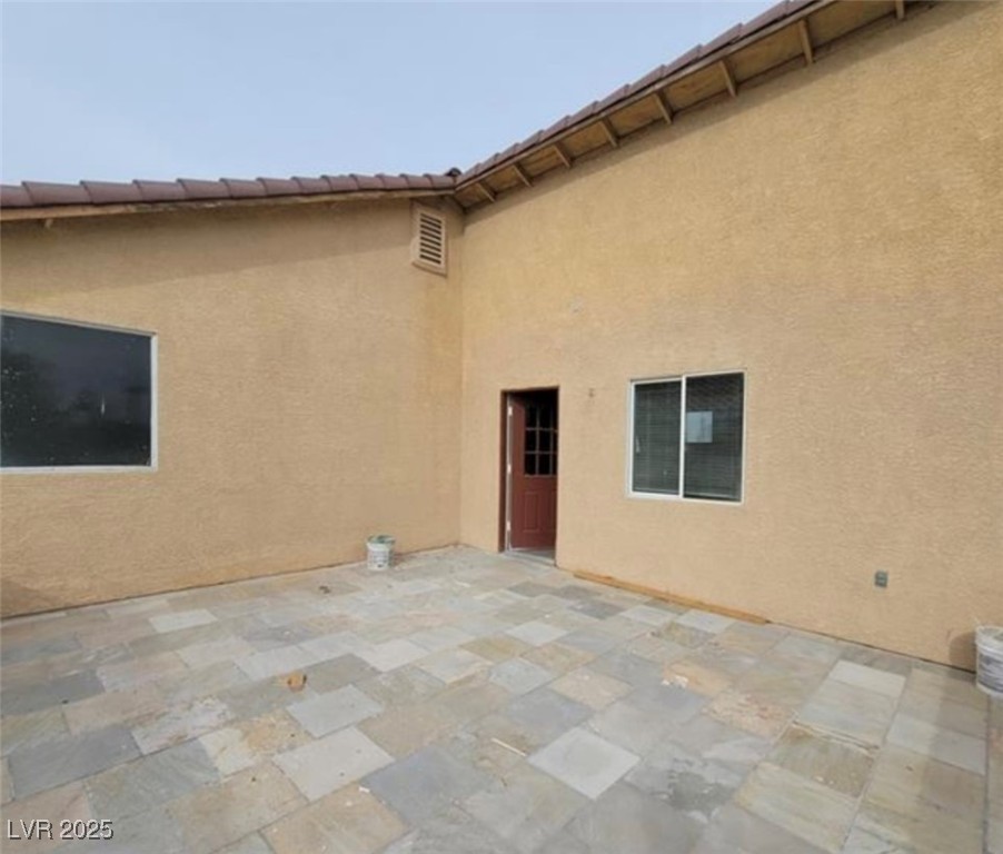 8701 Shady Pines Drive Property Photo 3