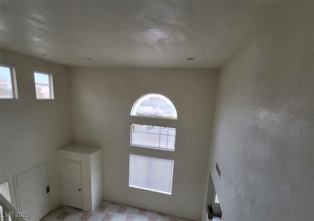 8701 Shady Pines Drive Property Photo 10