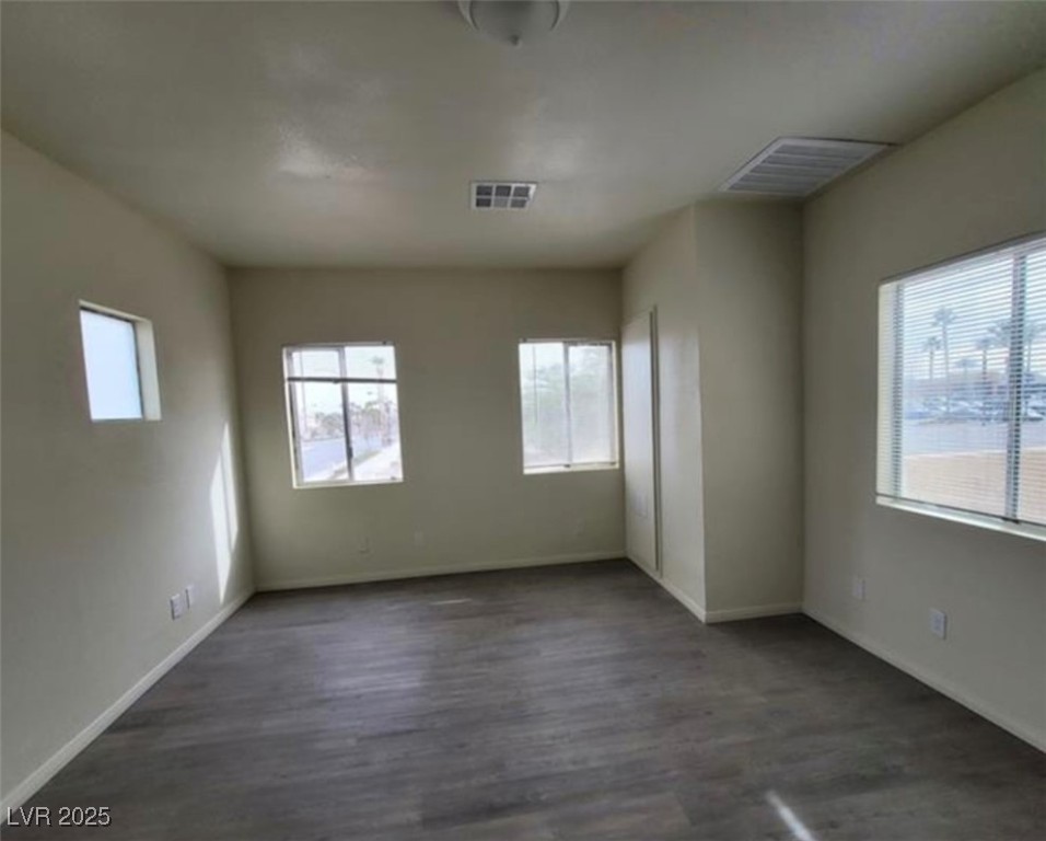 8701 Shady Pines Drive Property Photo 14