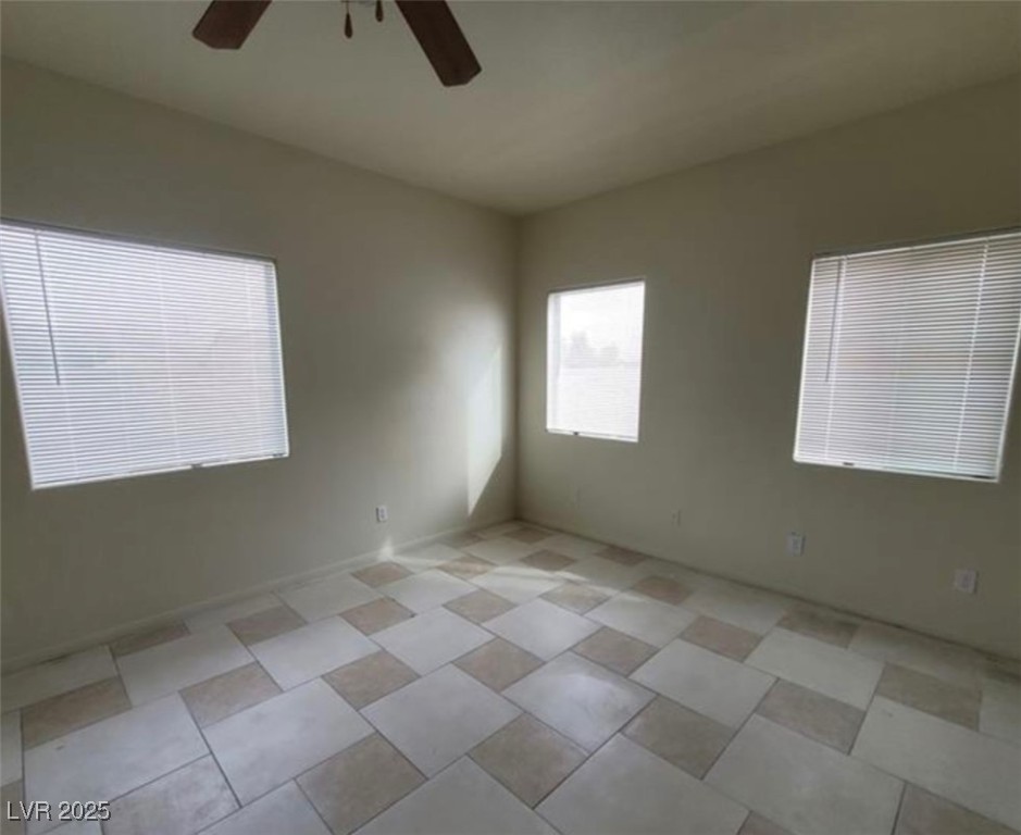 8701 Shady Pines Drive Property Photo 27