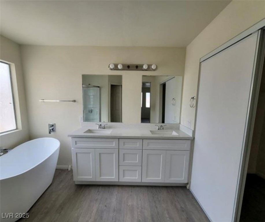 8701 Shady Pines Drive Property Photo 32