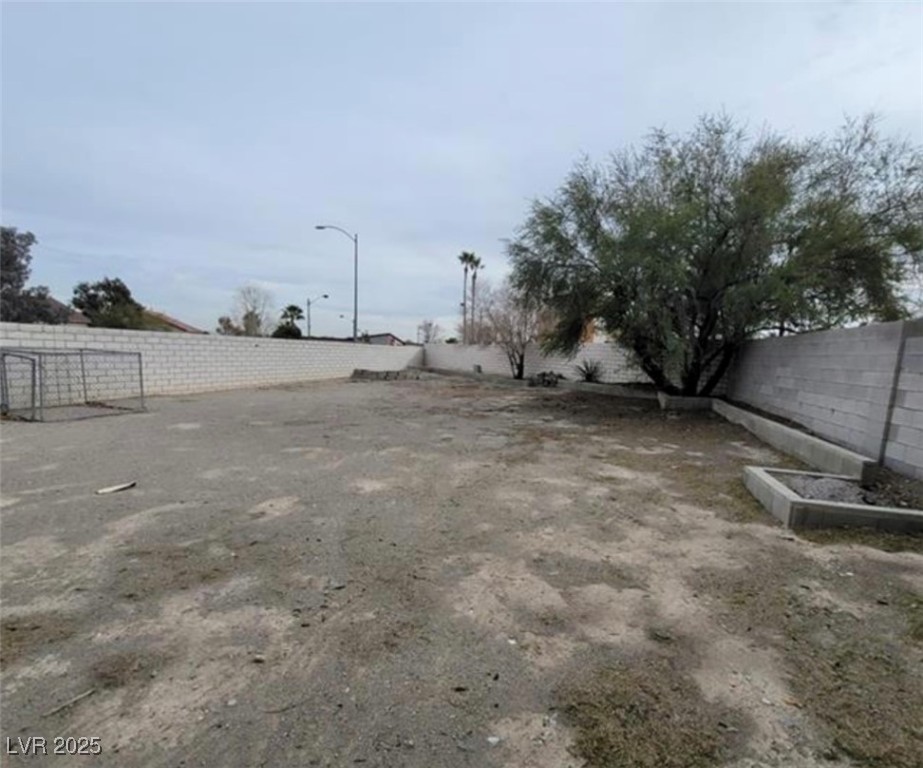 8701 Shady Pines Drive Property Photo 37