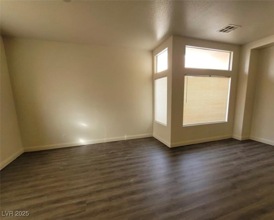 8240 Aurora Peak Avenue Property Photo 11