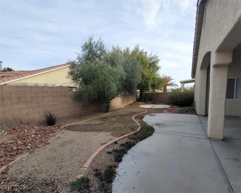 8240 Aurora Peak Avenue Property Photo 56