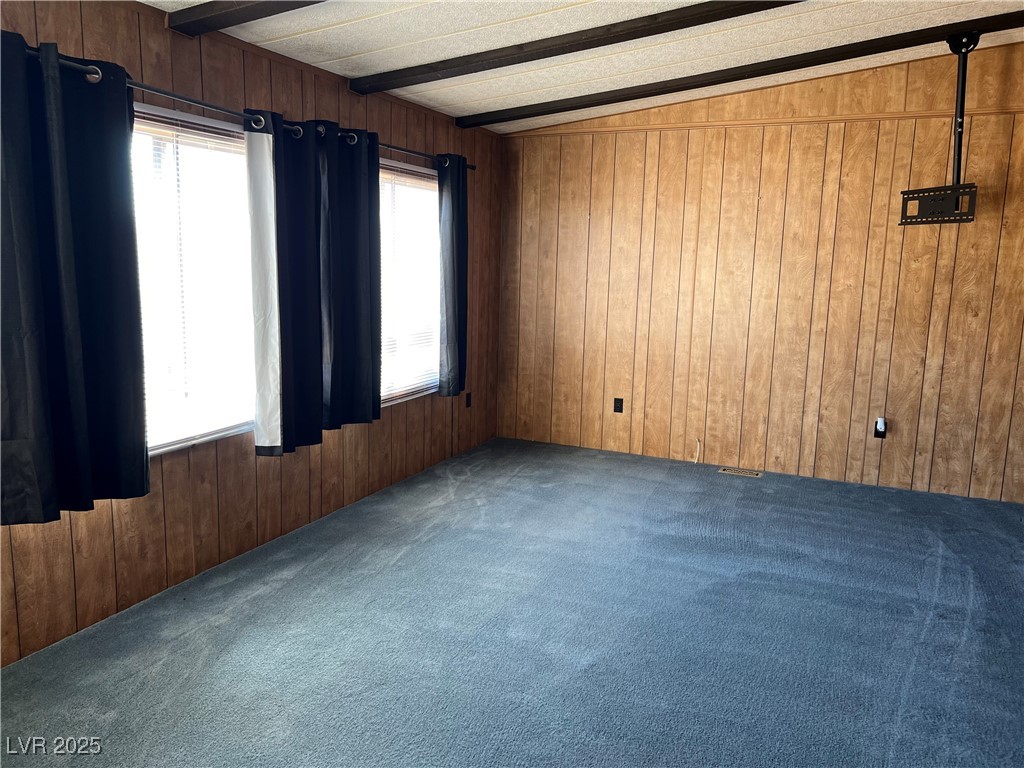 237 Grant Avenue Property Photo 3