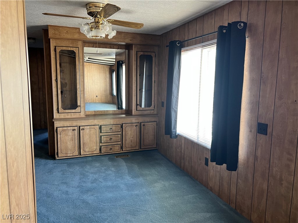 237 Grant Avenue Property Photo 7