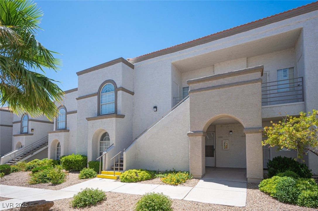 3150 Soft Breezes Drive 2220 Property Photo 1