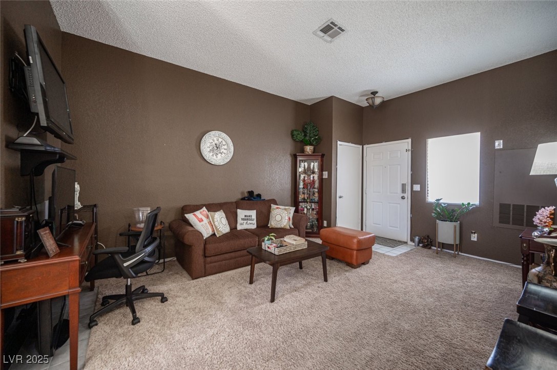 3150 Soft Breezes Drive 2220 Property Photo 9