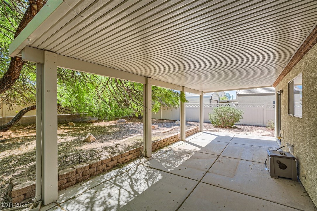 5716 Blizzard Breeze Street Property Photo 18