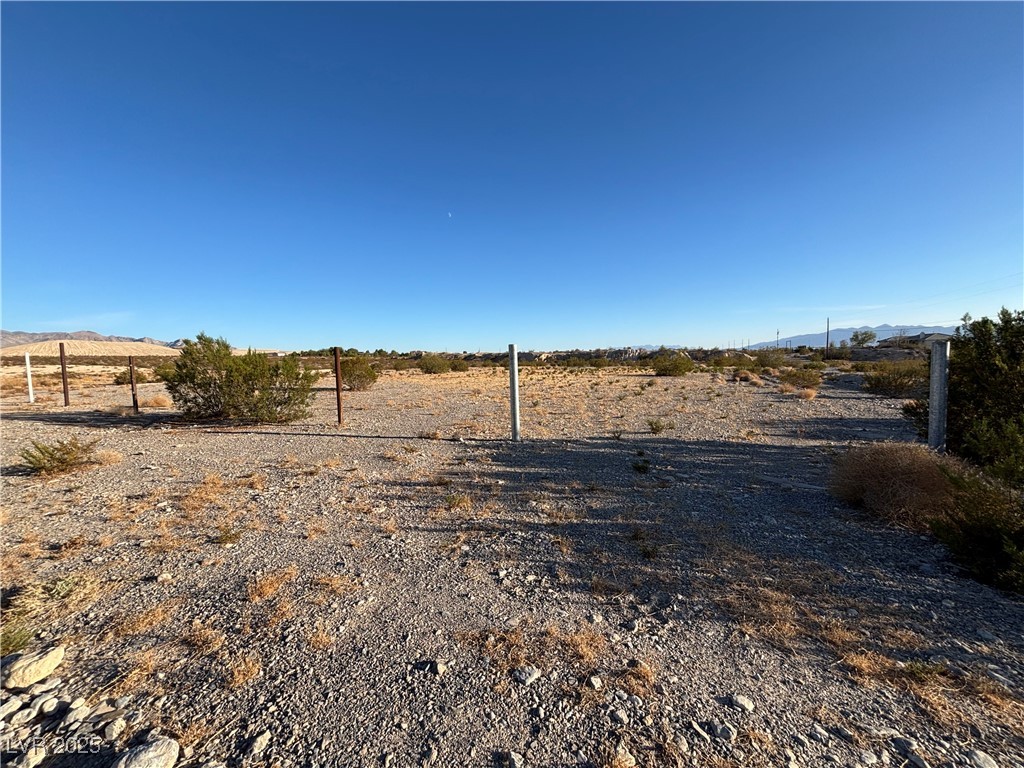 1191 East Mesquite Avenue Property Photo 6