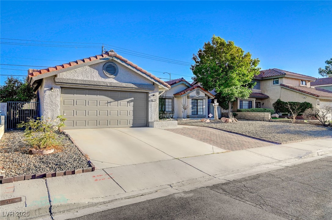 6771 Shelter Lane Property Photo 2