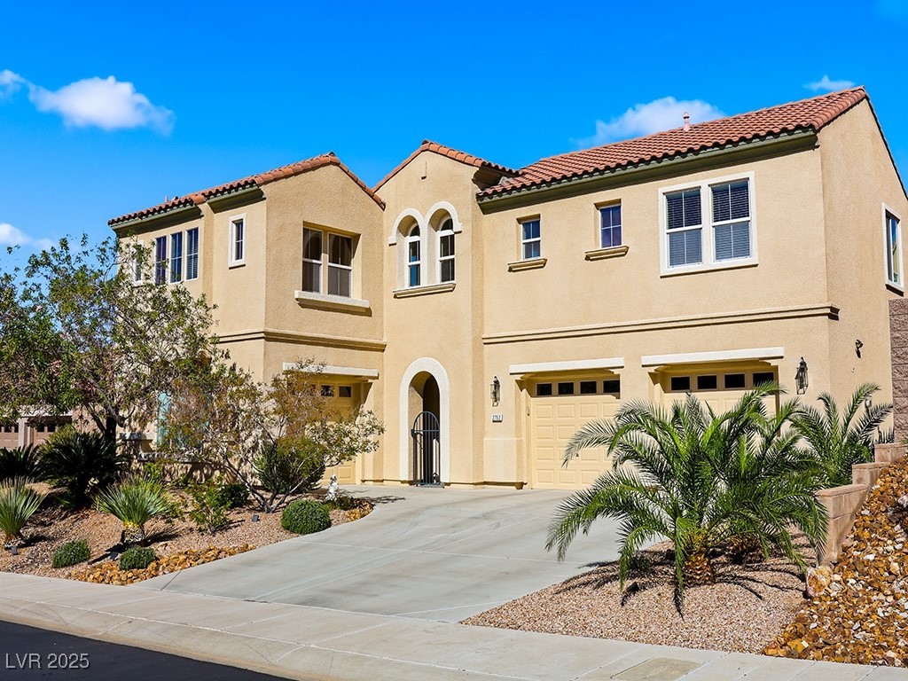 2752 Kilwinning Drive Property Photo 1