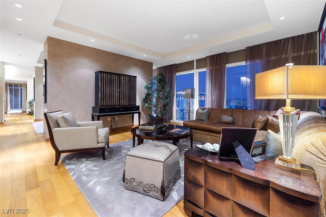 3750 Las Vegas Boulevard 2608 Property Photo 2