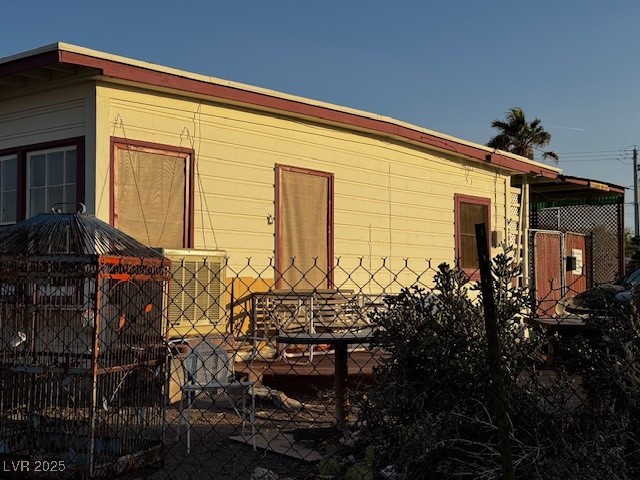 203 West Pacific Avenue Property Photo 5