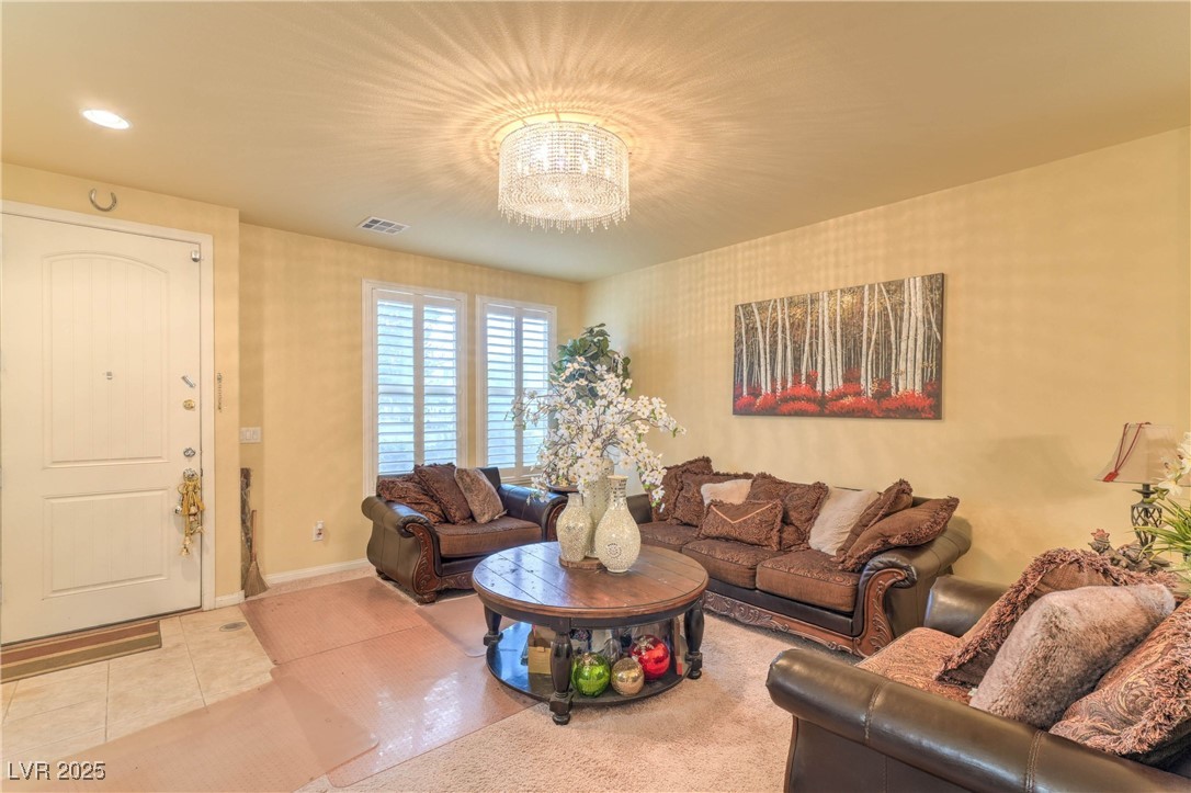 1010 Saffex Rose Avenue Property Photo 5