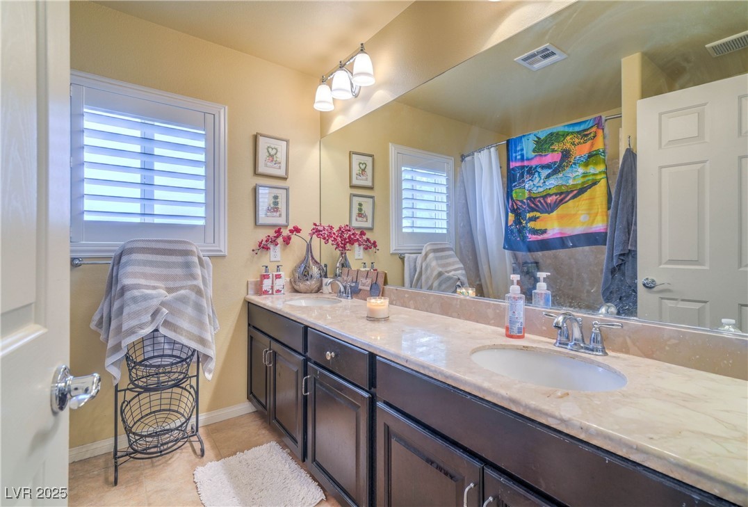 1010 Saffex Rose Avenue Property Photo 18