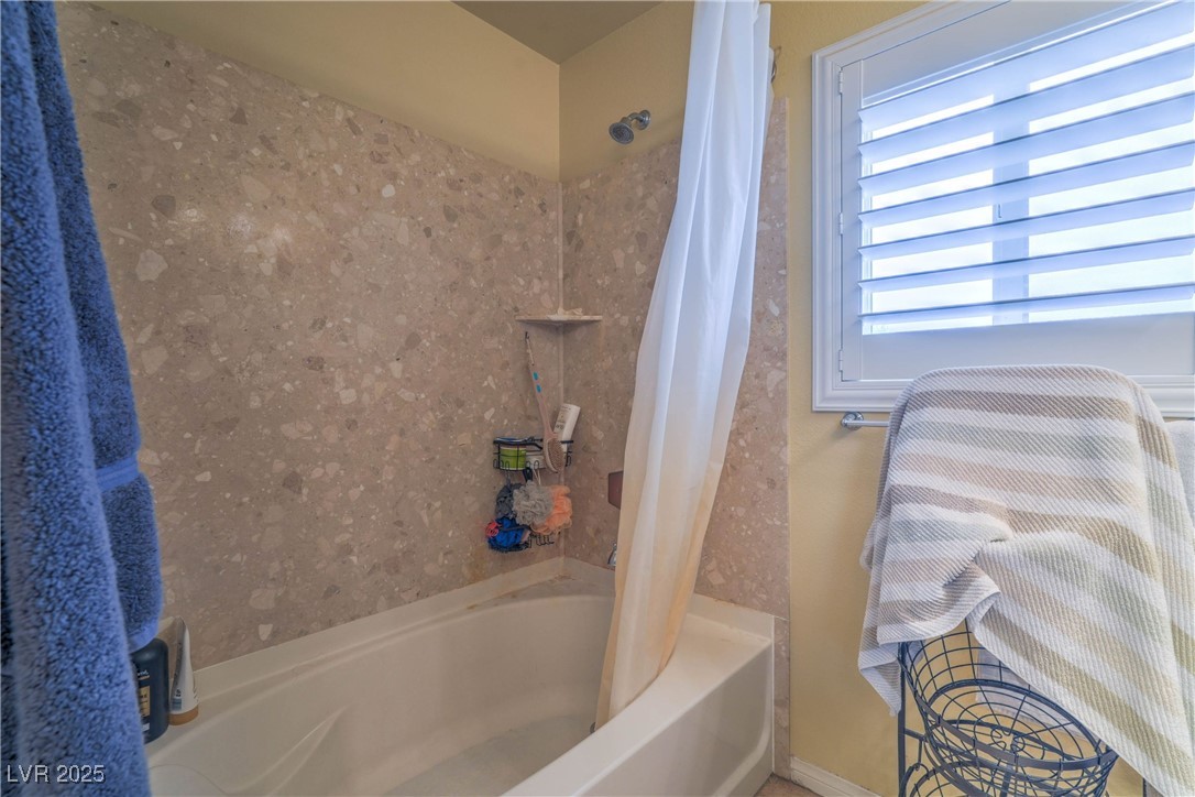 1010 Saffex Rose Avenue Property Photo 19