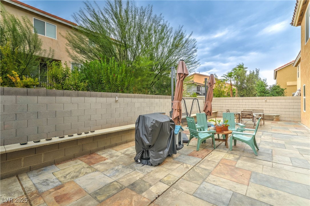 1010 Saffex Rose Avenue Property Photo 22