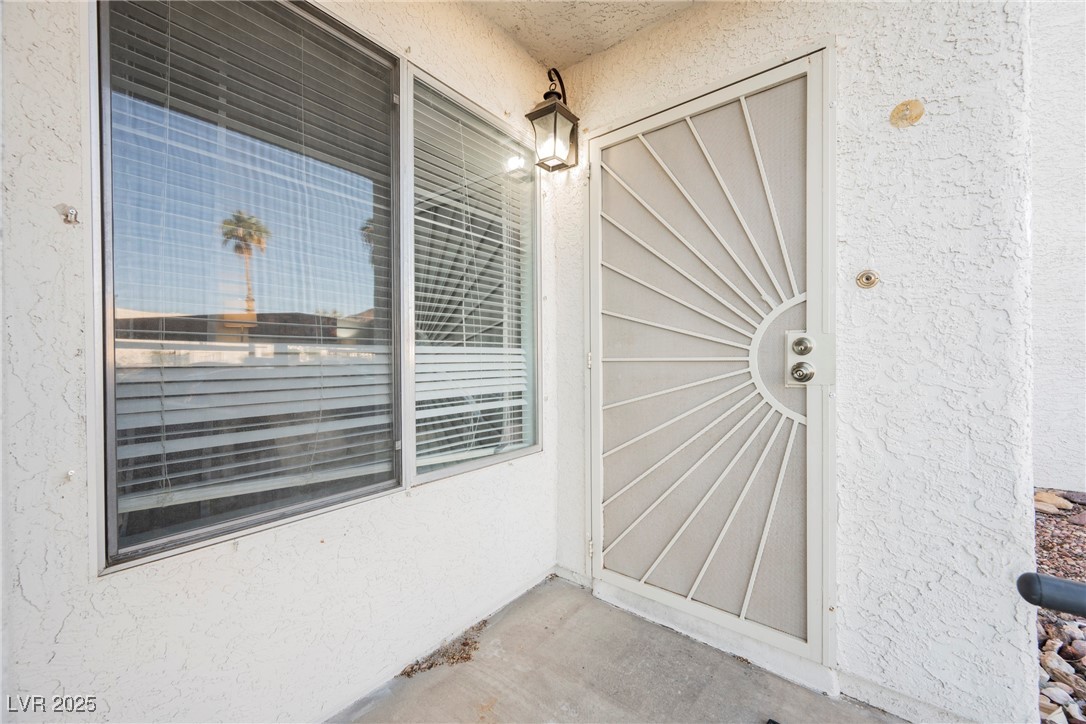 687 Marina Drive 39 Property Photo 4