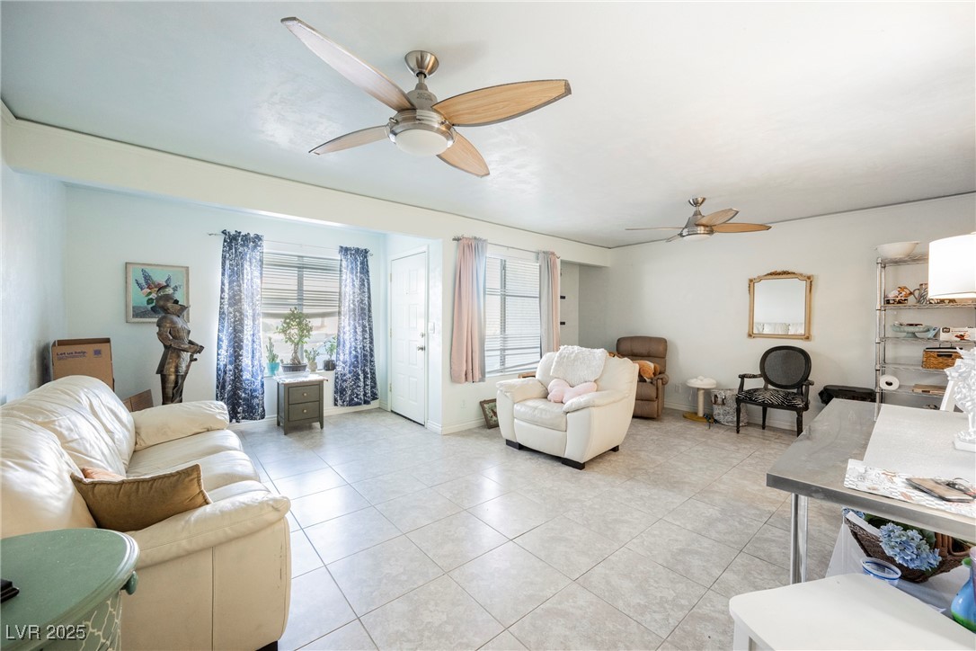 687 Marina Drive 39 Property Photo 13