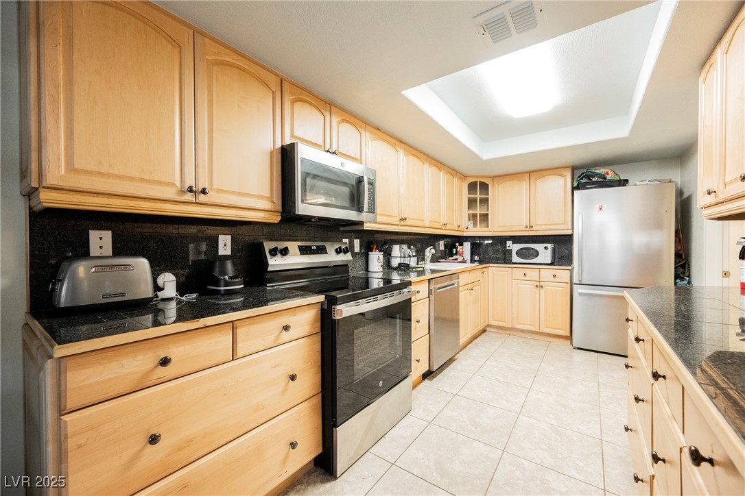 687 Marina Drive 39 Property Photo 25