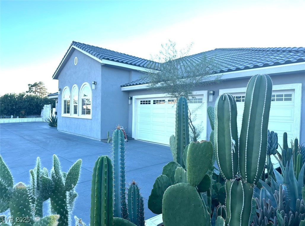 1202 South Rancho Drive Property Photo 4