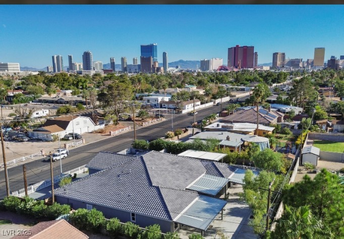 1202 South Rancho Drive Property Photo 5
