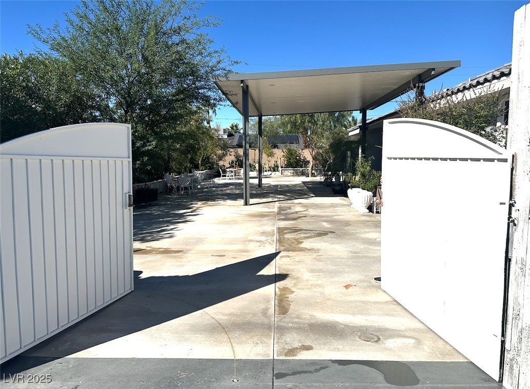 1202 South Rancho Drive Property Photo 56