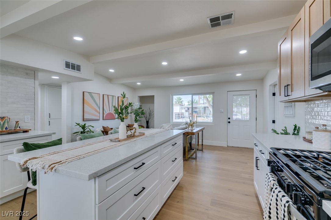 504 North Minnesota Street Property Photo 4