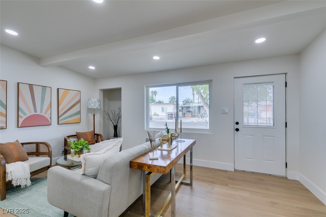 504 North Minnesota Street Property Photo 7