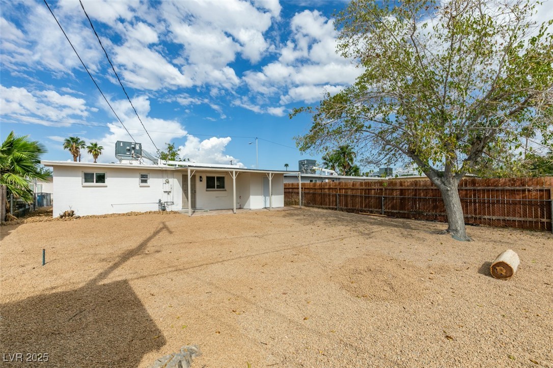 504 North Minnesota Street Property Photo 25