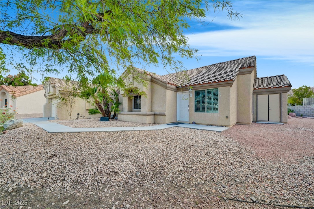 3033 Merimar Drive Property Photo 3