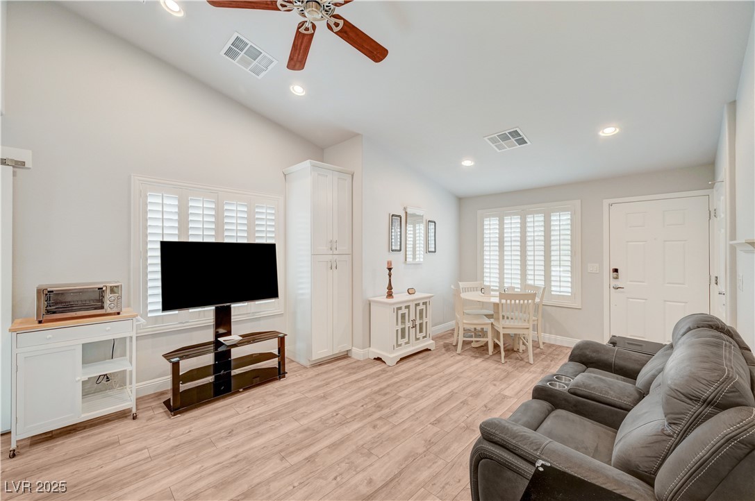 3033 Merimar Drive Property Photo 47