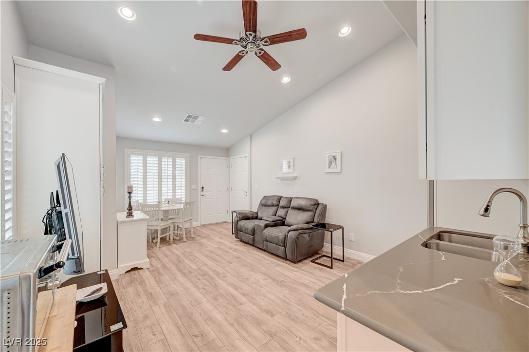 3033 Merimar Drive Property Photo 49