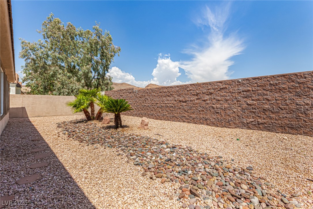 11246 Parleys Cone Court Property Photo 32