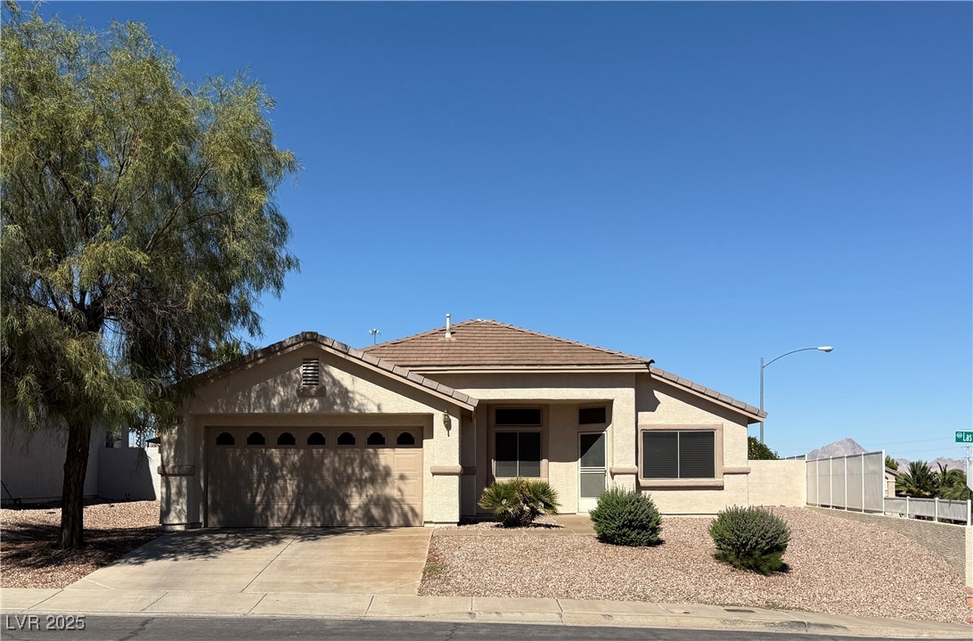 1078 Las Palmas Entrada Avenue Property Photo 1