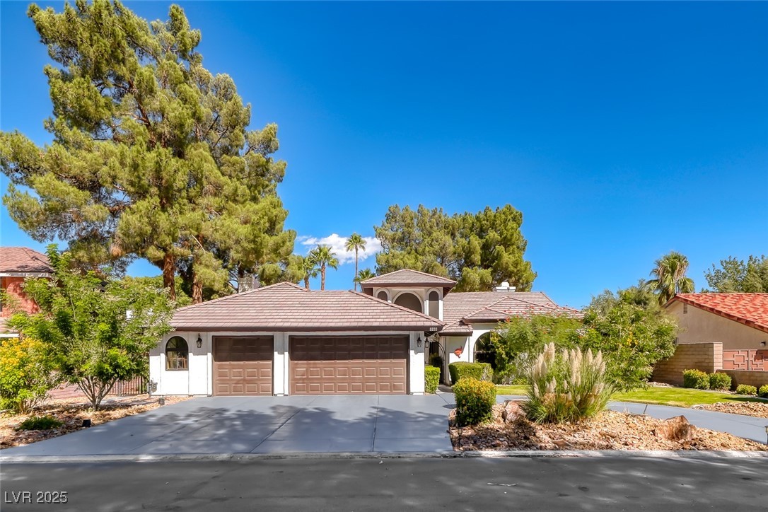 2504 Windjammer Way Property Photo 1
