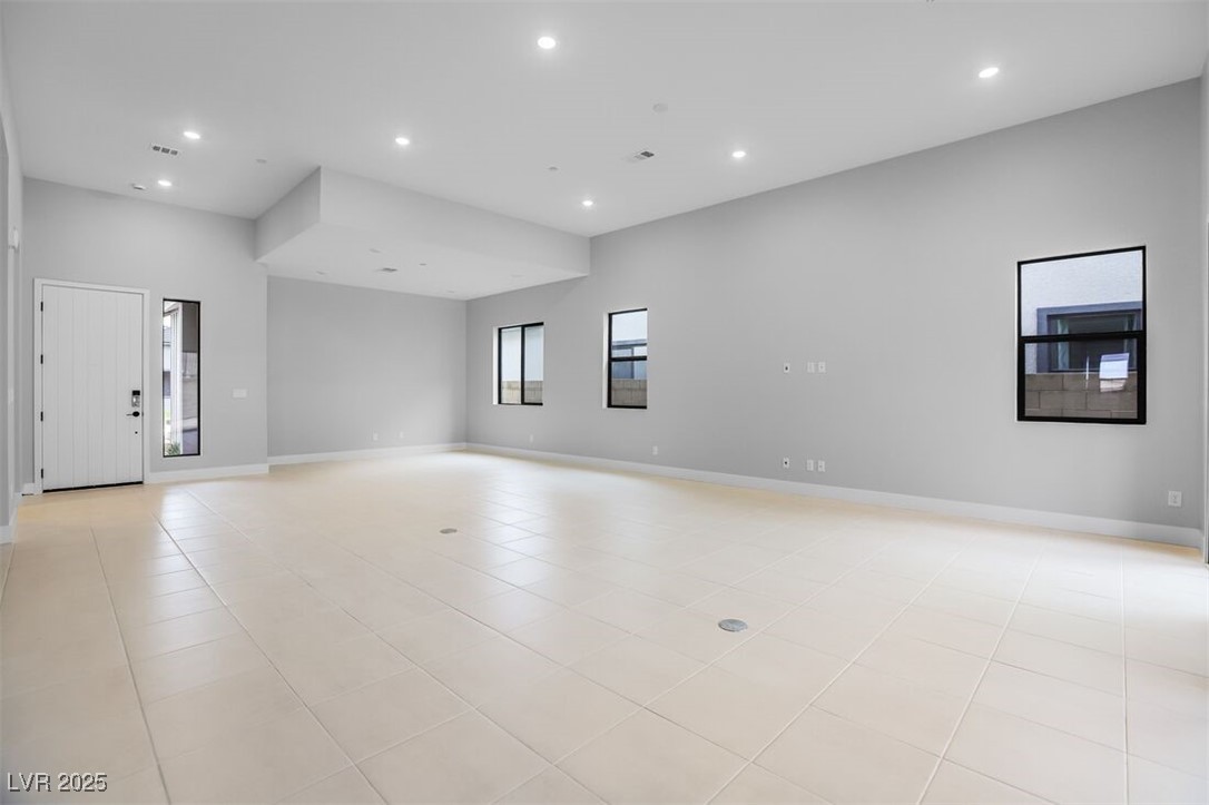 597 Stowell Avenue Property Photo 11