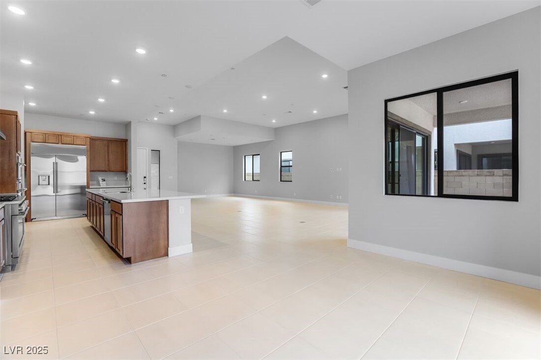 597 Stowell Avenue Property Photo 16