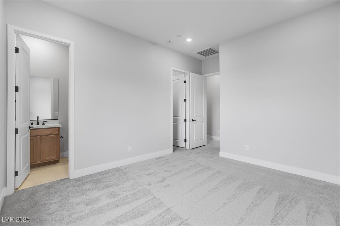 597 Stowell Avenue Property Photo 24