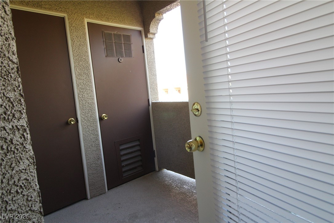 10245 South Maryland Parkway 2193 Property Photo 8