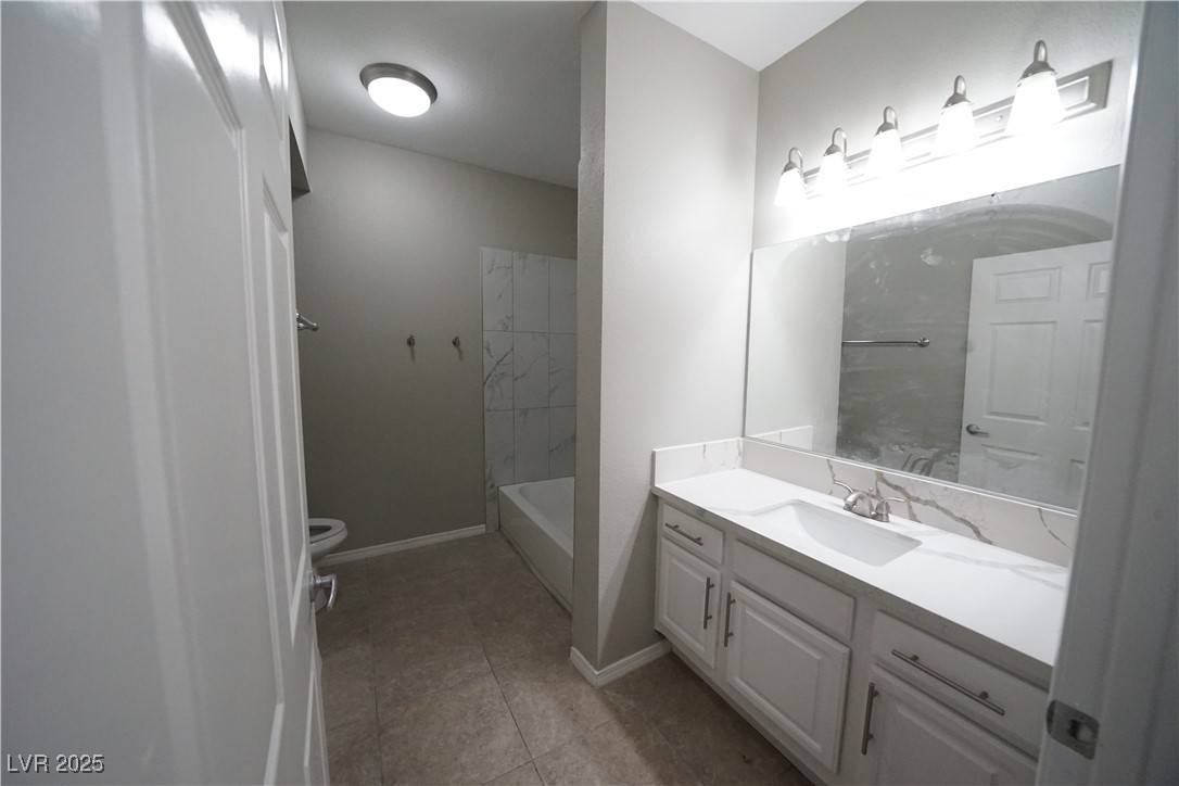 5250 South Rainbow Boulevard 1075 Property Photo 15