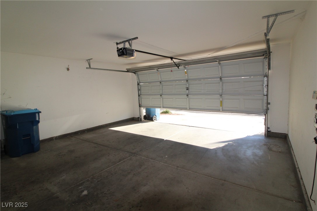 1629 British Cup Drive Property Photo 6