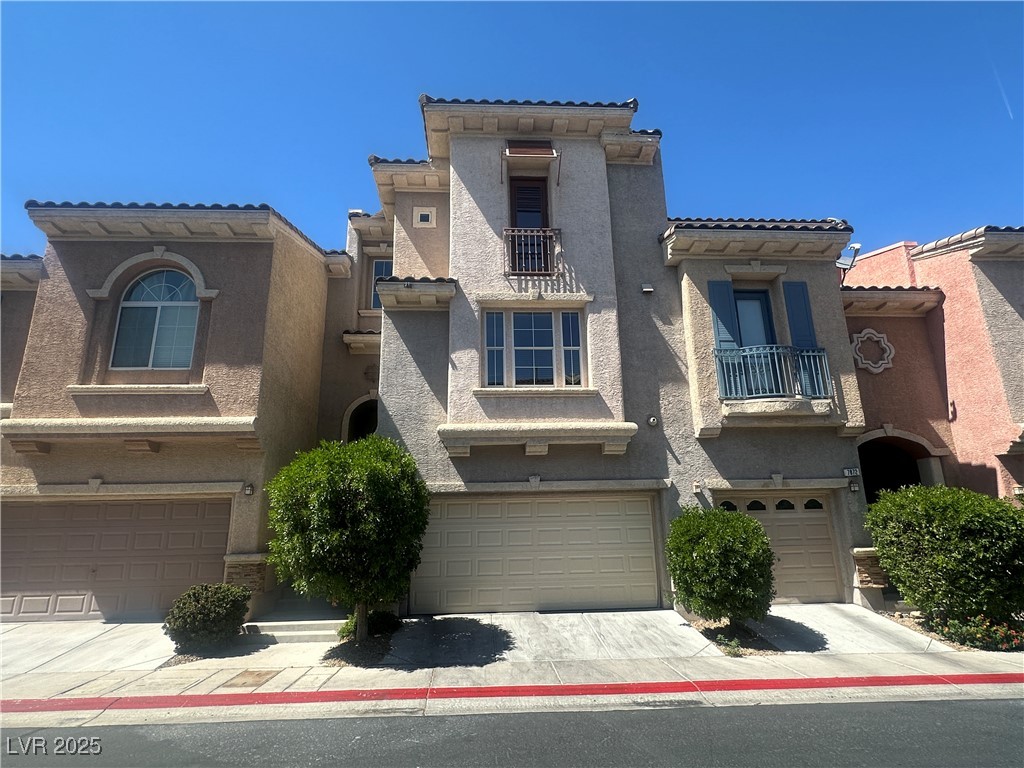 7878 Langara Avenue Property Photo 1